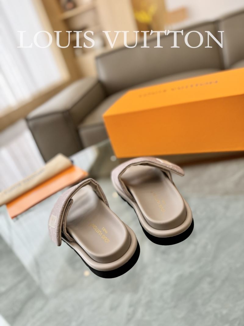 Louis Vuitton Slippers